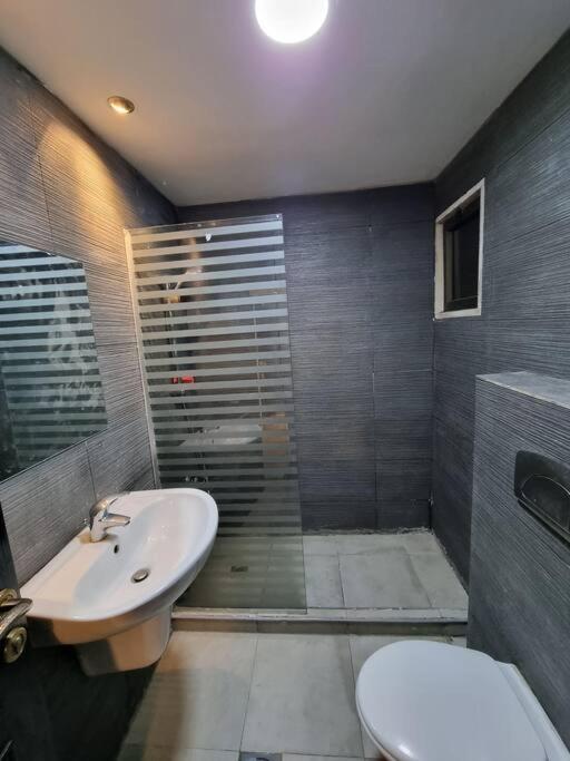 Deir Ghbar 3 Rooms Apart Amman Exterior foto