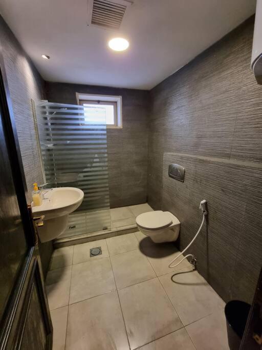 Deir Ghbar 3 Rooms Apart Amman Exterior foto