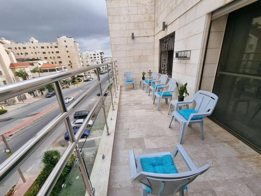 Deir Ghbar 3 Rooms Apart Amman Exterior foto